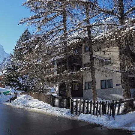 Central Flat * زيرمات
